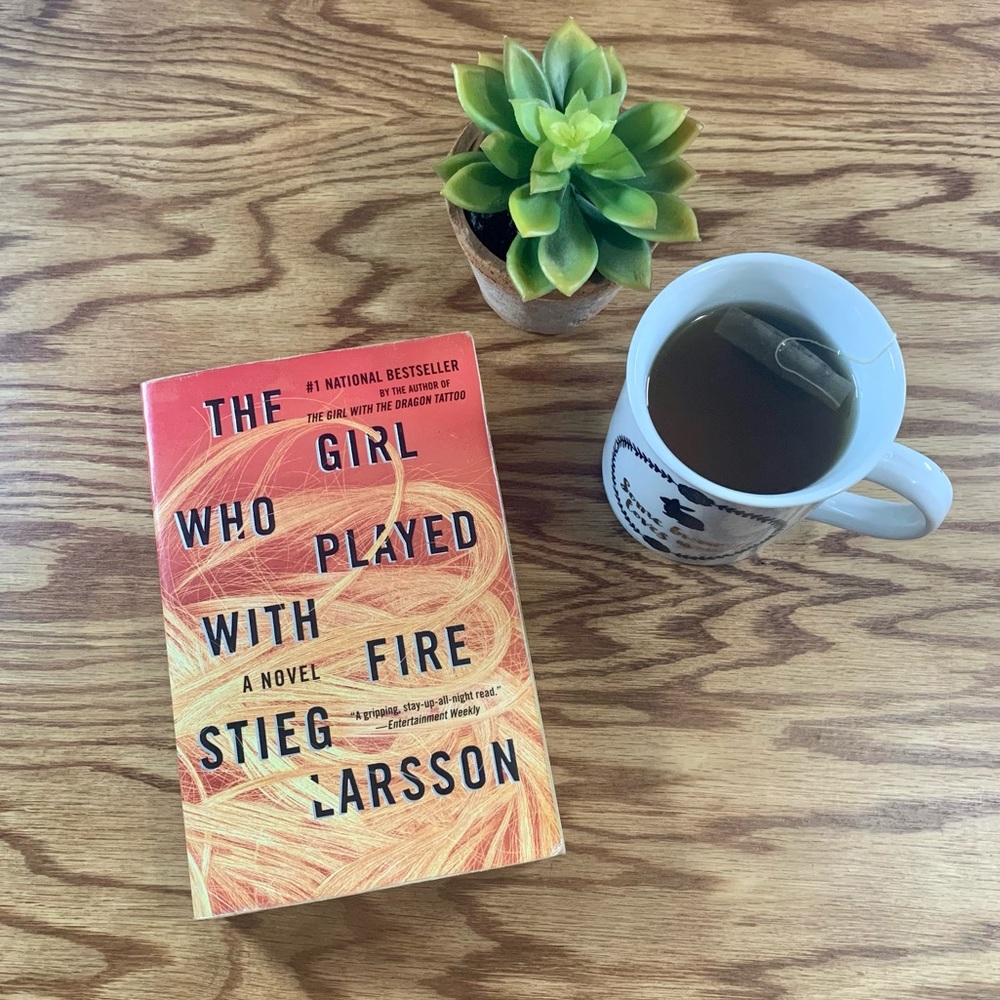 5/$10 📚 The Girl Who Played with Fire by Stieg Larsson | Paperback book